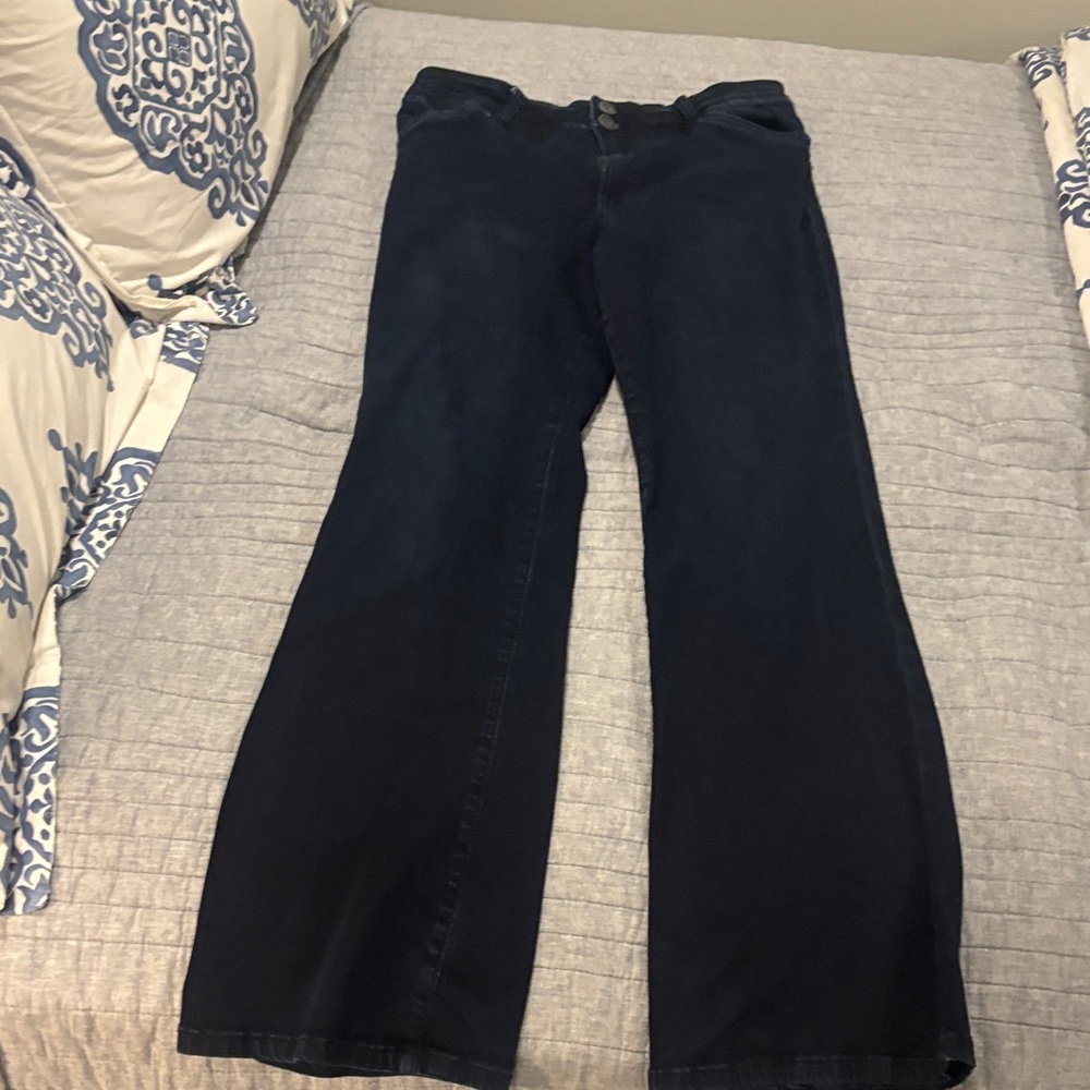 💙 KUT FROM THE KLOTH Natalie High Rise Flare Jeans – Size 12